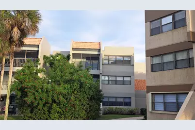 230 Lakeview Dr #310, Weston, FL 33326 - Photo 29