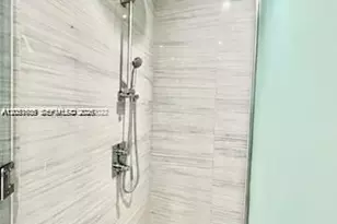 16901 Collins Ave, Sunny Isles Beach, FL 33160 - Photo 17