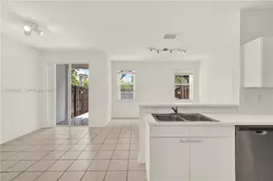 11416 NW 43rd Terrace, Doral, FL 33178 - Photo 17