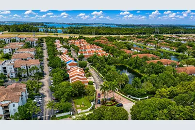 11416 NW 43rd Ter, Doral, FL 33178 - Photo 39