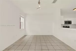 11416 NW 43rd Terrace, Doral, FL 33178 - Photo 13