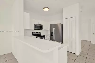 11416 NW 43rd Ter, Doral, FL 33178 - Photo 9