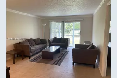 950 Hillcrest Dr #102, Hollywood, FL 33021 - Photo 3