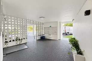 950 Hillcrest Dr, Hollywood, FL 33021 - Photo 13