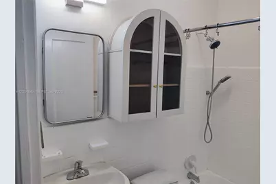 717 Jefferson Ave #6, Miami Beach, FL 33139 - Photo 9