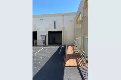 10411 NW 28th St, Doral, FL 33172 - Photo 19