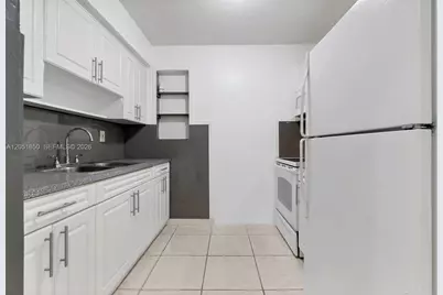 670 NE 130th St #670, North Miami, FL 33161 - Photo 3