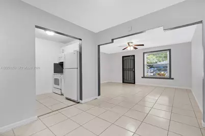 670 NE 130th St #670, North Miami, FL 33161 - Photo 11