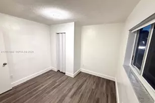 1945 NW 29th St, Miami, FL 33142 - Photo 21