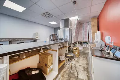 Pizzeria Restaurant For Sale in South Miami, South Miami, FL 33143 - Photo 13