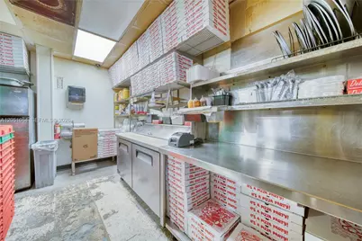 Pizzeria Restaurant For Sale in South Miami, South Miami, FL 33143 - Photo 15