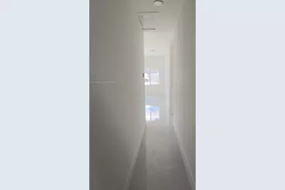 2480 NW 87th Ter, Miami, FL 33147 - Photo 9