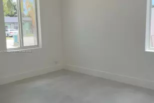 2480 NW 87th Terrace, Miami, FL 33147 - Photo 5