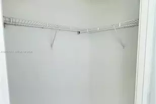 79 SW 12th St, Miami, FL 33130 - Photo 11