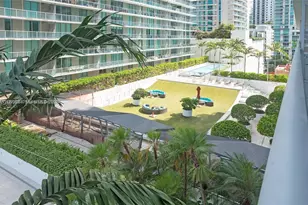 79 SW 12th St, Miami, FL 33130 - Photo 25