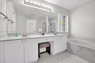 1058 Tupelo Way, Weston, FL 33327 - Photo 27