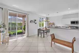 1058 Tupelo Way, Weston, FL 33327 - Photo 13