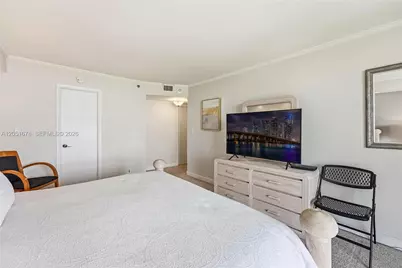2000 Towerside Ter #1911, Miami, FL 33138 - Photo 21