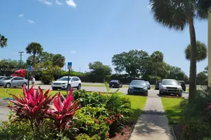 3610 NW 21st St, Lauderdale Lakes, FL 33311 - Photo 13