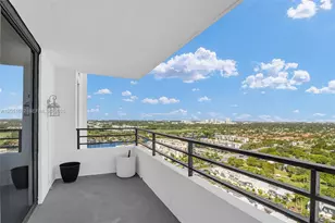 2500 Parkview Dr, Hallandale Beach, FL 33009 - Photo 29