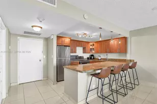 2500 Parkview Dr, Hallandale Beach, FL 33009 - Photo 5