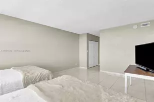 2500 Parkview Dr, Hallandale Beach, FL 33009 - Photo 37