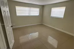 651 SW 30th Ave, Fort Lauderdale, FL 33312 - Photo 9