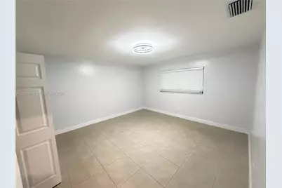 [Address not provided], Hollywood, FL 33020 - Photo 9