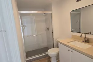 120 SW 8th Ave, Miami, FL 33130 - Photo 9