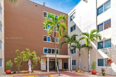 6950 Miami Gardens Dr #2-501, Hialeah, FL 33015 - Photo 1