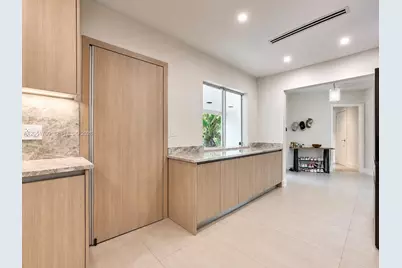600 NE 52nd Ter, Miami, FL 33137 - Photo 3