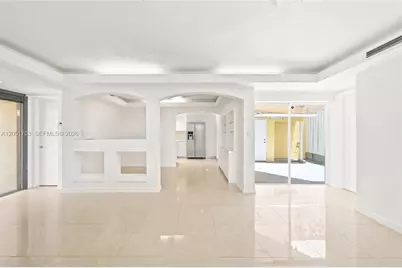9674 Fontainebleau Blvd #28, Miami, FL 33172 - Photo 17