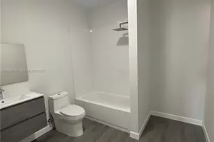 2311 NW 22nd Ave, Miami, FL 33142 - Photo 21