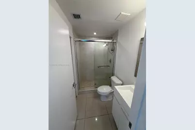 829 SW 18th Ave #211, Miami, FL 33135 - Photo 5
