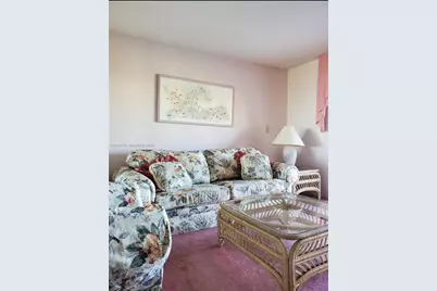 441 SE 3rd St #505, Dania Beach, FL 33004 - Photo 11