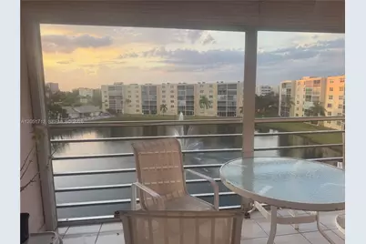 441 SE 3rd St #505, Dania Beach, FL 33004 - Photo 17