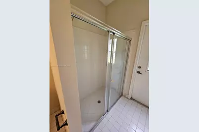 7558 Prescott Ln, Lake Worth, FL 33467 - Photo 11