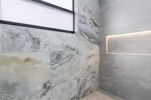 8900 NW 161st Terrace, Miami Lakes, FL 33018 - Photo 33