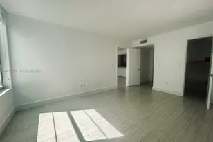 2899 Collins Ave, Miami Beach, FL 33140 - Photo 27