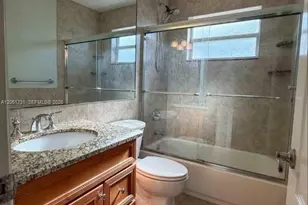 5340 NE 17th Terrace, Fort Lauderdale, FL 33334 - Photo 9