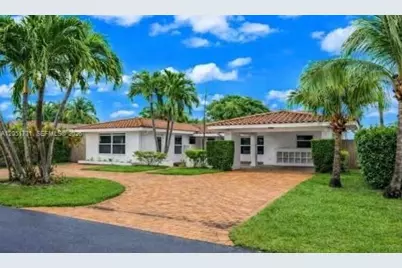5340 NE 17th Ter #1-2, Fort Lauderdale, FL 33334 - Photo 1