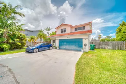 8611 SW 207th Ter, Cutler Bay, FL 33189 - Photo 3