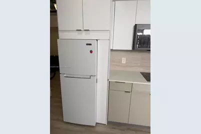 8600 NW 21st St #1, Sunrise, FL 33322 - Photo 3