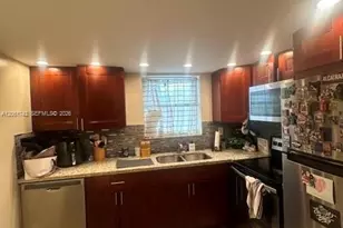 [Address not provided], Miami, FL 33172 - Photo 3