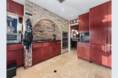 9720 E Calusa Club Dr, Miami, FL 33186 - Photo 33
