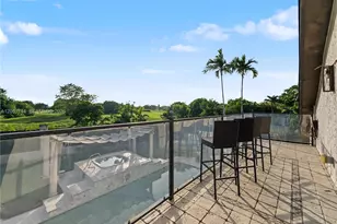 9720 E Calusa Club Dr, Miami, FL 33186 - Photo 21