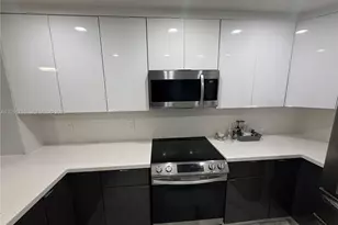 774 NW 42nd Pl, Deerfield Beach, FL 33064 - Photo 3