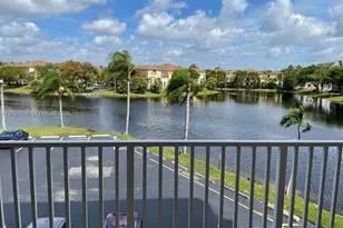 250 Jacaranda Dr, Plantation, FL 33324 - Photo 25