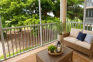 250 Jacaranda Dr, Plantation, FL 33324 - Photo 21
