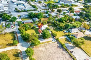 1133 NW 79th Terrace, Miami, FL 33150 - Photo 5